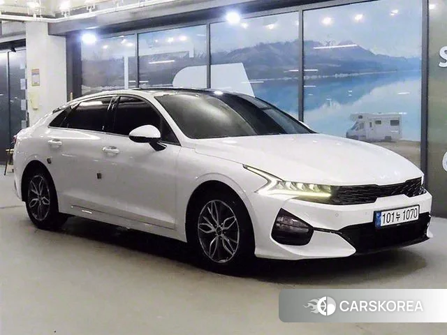 Kia K5 3rd generation 2021 Белый из Кореи