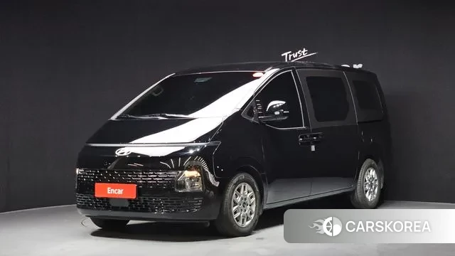 Hyundai Staria 2025 Черный из Кореи