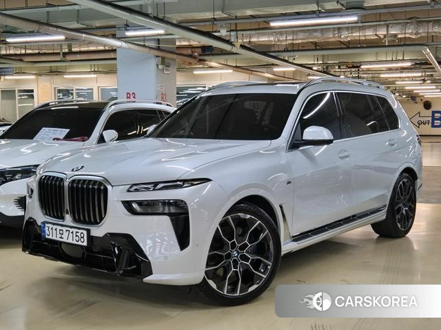 BMW X7 (G07) 2023 Белый из Кореи