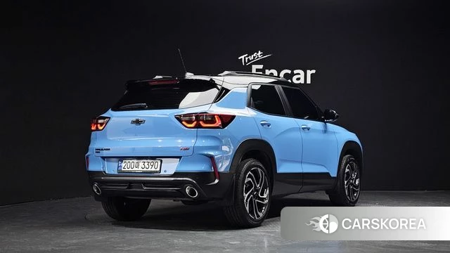 Chevrolet (GM Daewoo) The New Trail Blazer 2023 Небесно-голубой из Кореи
