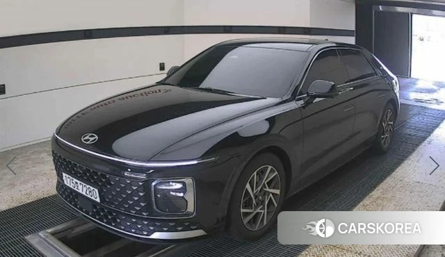 Hyundai Grandeur (GN7) 2023 Черный из Кореи
