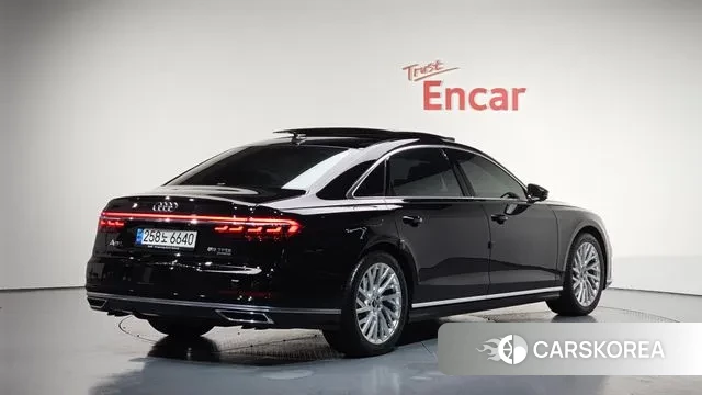 Audi A8 (D5) 2021 Черный из Кореи