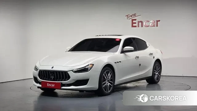 Maserati Ghibli 2019 Белый из Кореи