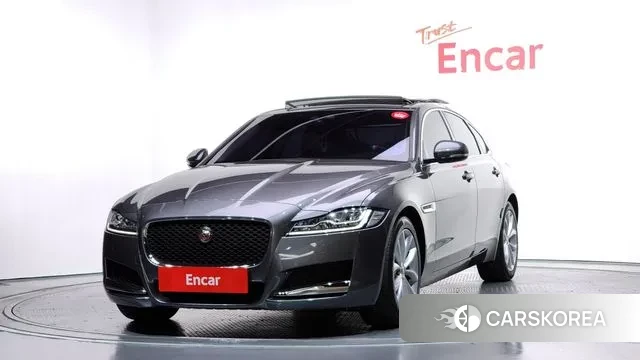 Jaguar XF (X260) 2019 Серый из Кореи