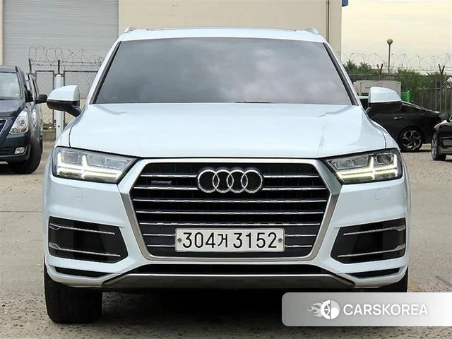 Купить Audi Q7 (4M) из Южной Кореи