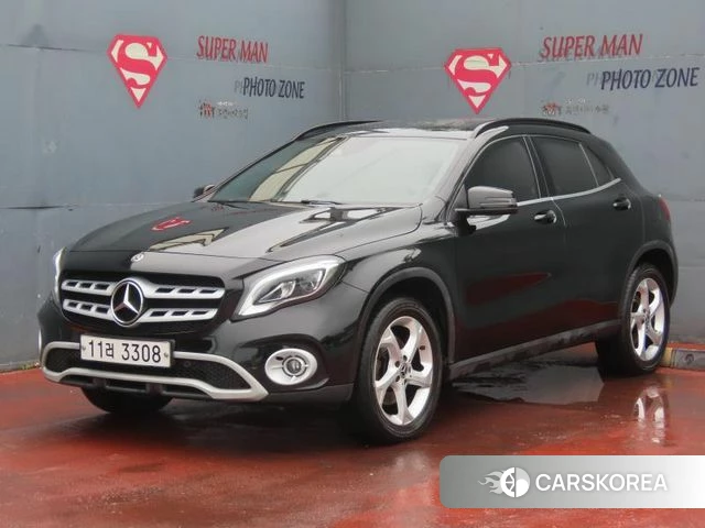 Mercedes-Benz GLA-Class X156 2019 Черный из Кореи