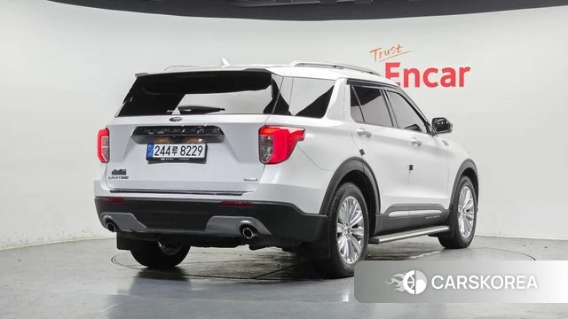 Ford Explorer 6th Generation 2020 Белый из Кореи
