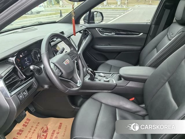 Cadillac XT6 2020 Черный из Китая