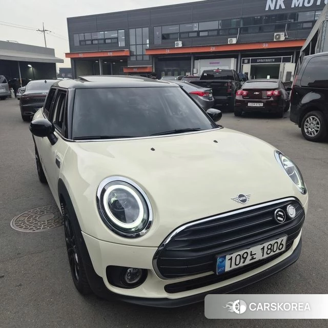 Mini Cooper Clubman 2021 Белый из Кореи