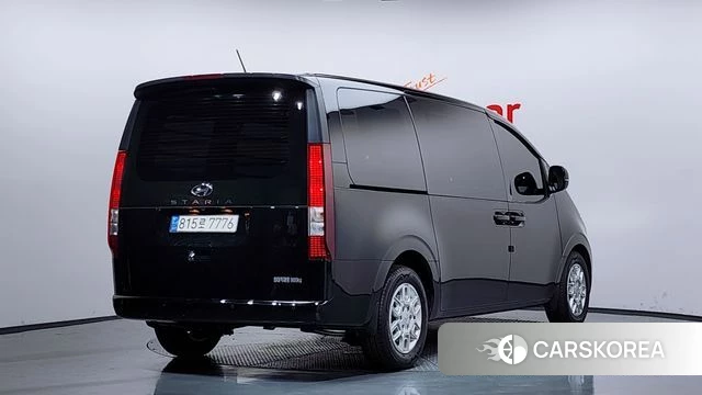 Hyundai Staria 2023 Черный из Кореи