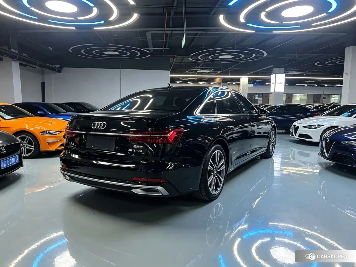 Audi A6L 2023 Черный из Китая, фото 2