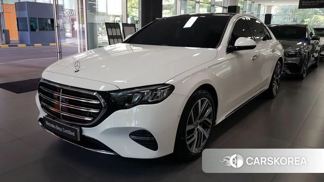 Mercedes-Benz E-Class W214 2024 Белый из Кореи