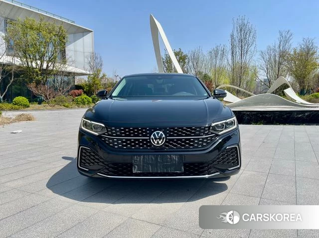 Volkswagen Passat 2024 Черный из Китая