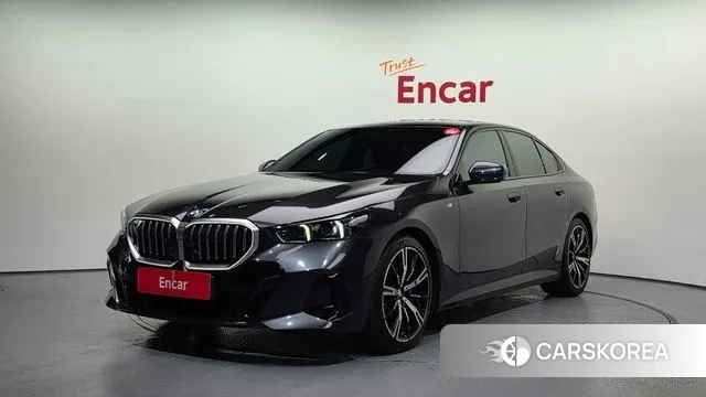 BMW 5 Series (G60) 2024 Серый из Кореи