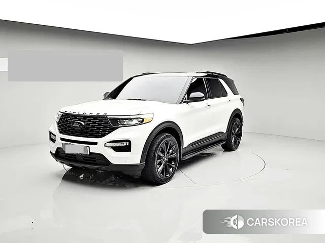 Ford Explorer 6th Generation 2022 Белый из Кореи