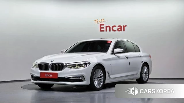 BMW 5 Series (G30) 2018 Белый из Кореи