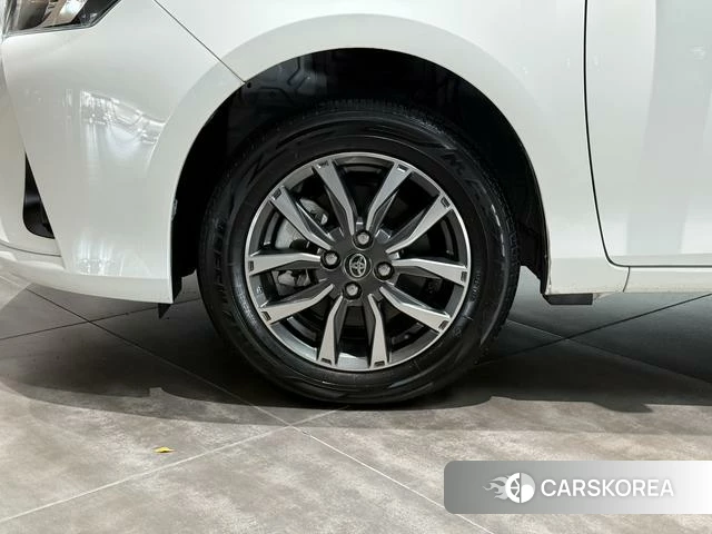 Toyota YARIS L to enjoy 2023 Белый из Китая