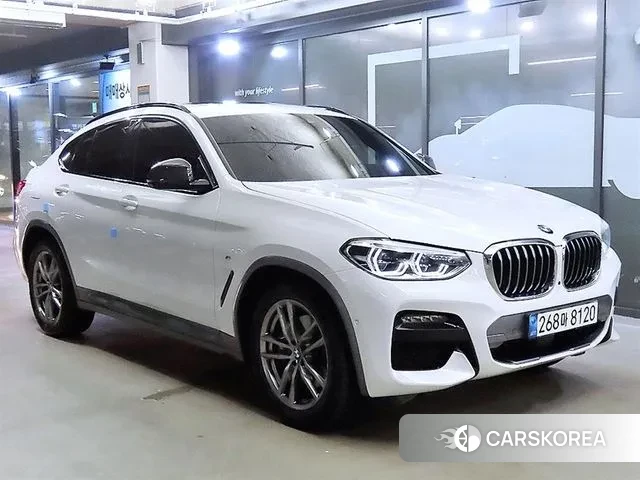 BMW X4 (G02) 2021 Белый из Кореи