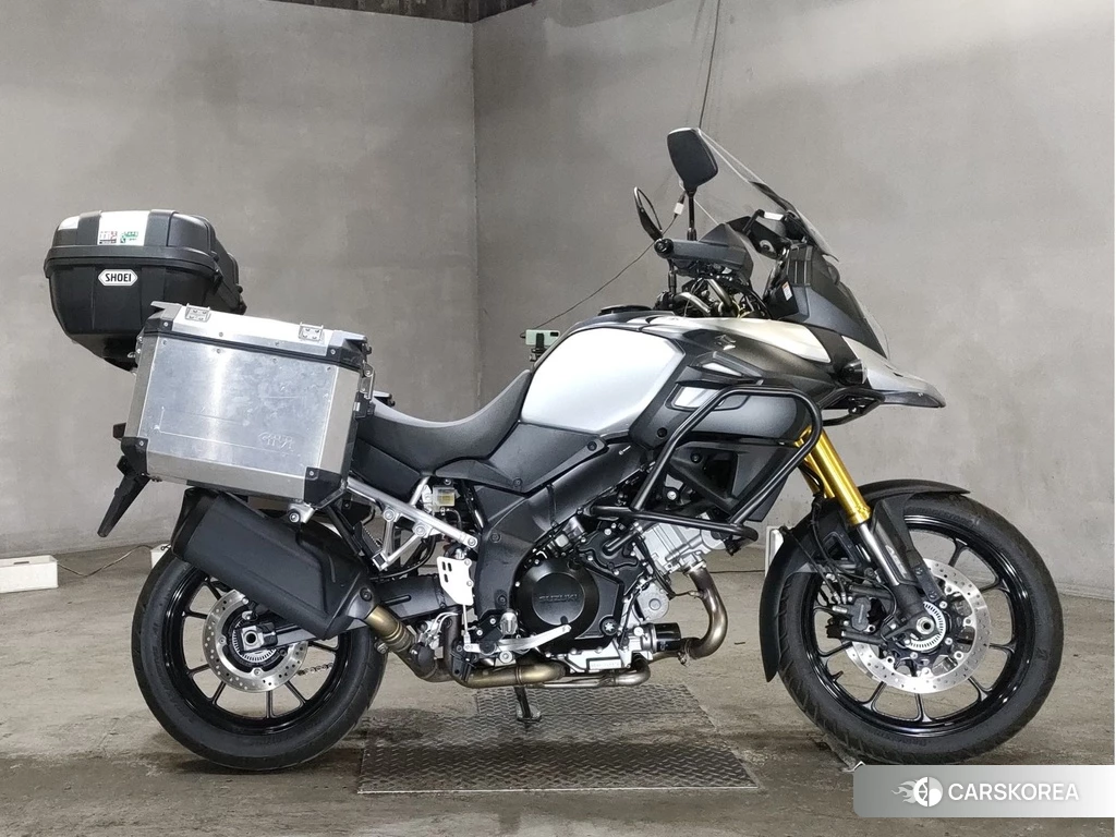 Проданный Suzuki V-STROM DL1000 2017 из Японии