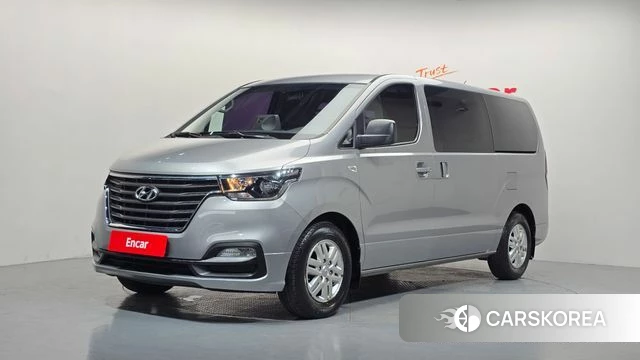 Hyundai The New Grand Starex 2018 Серебряный из Кореи