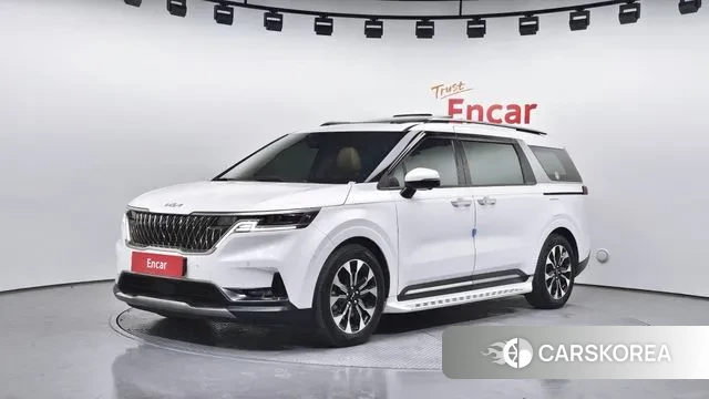 Kia Carnival 4th generation 2023 Белый из Кореи
