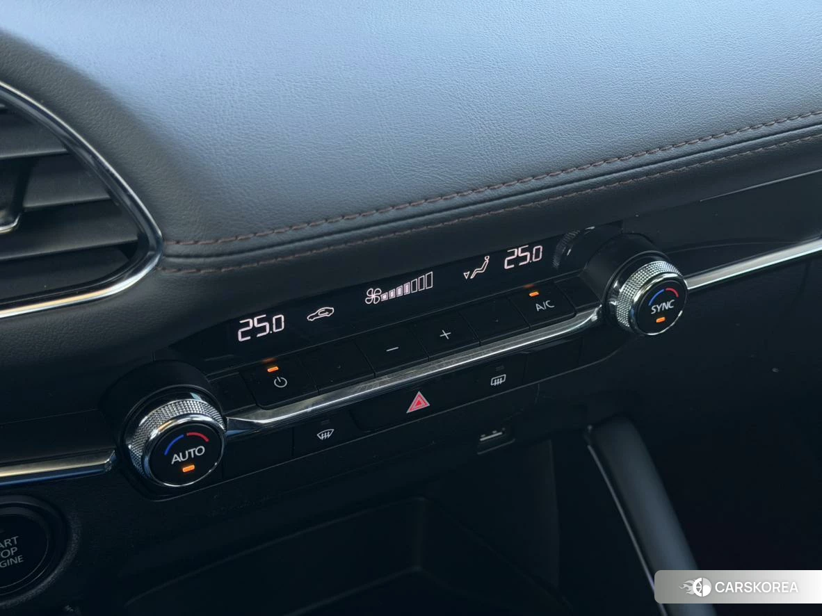 Mazda 3 Angkesaila 2021 Белый из Китая