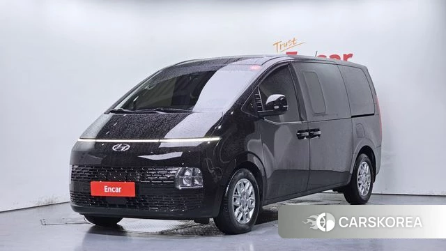 Hyundai Staria 2023 Черный из Кореи