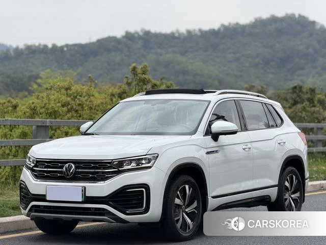 Volkswagen Tanyue GTE 2022 Белый из Китая