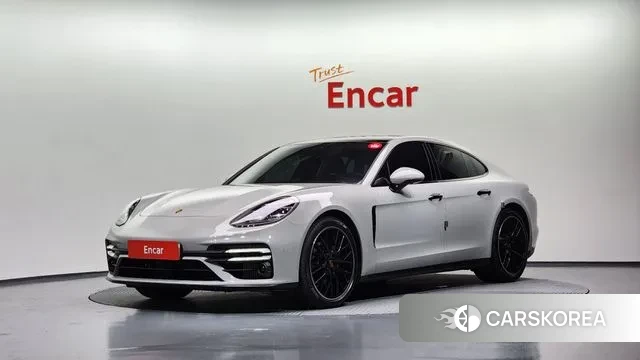 Porsche Panamera (971) 2023 Серебряный из Кореи