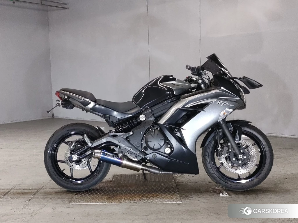Проданный Kawasaki NINJA 400 2014 из Японии