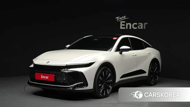 Toyota Crown Crossover 2023 Белый из Кореи
