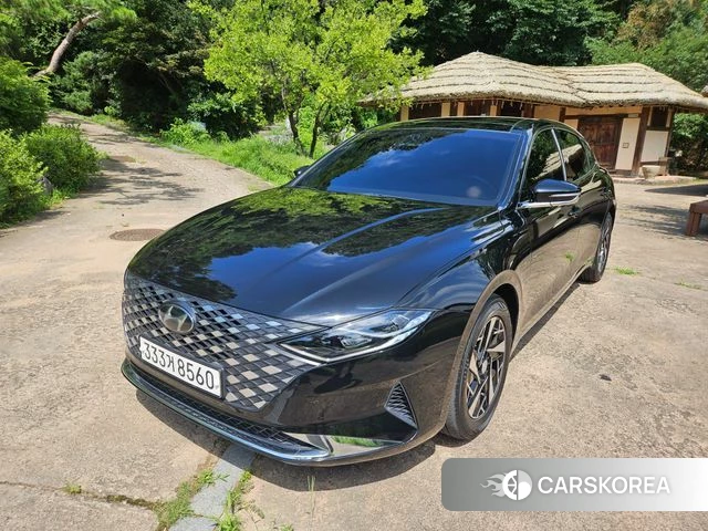 Hyundai The New Grandeur IG Hybrid 2022 Черный из Кореи