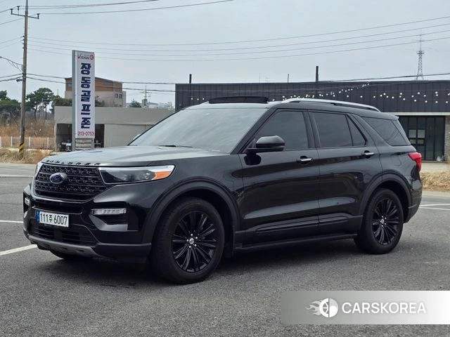 Ford Explorer 6th Generation 2022 Черный из Кореи