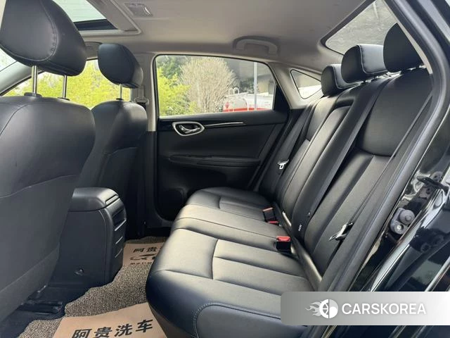 Nissan Xuan Yi 2019 Черный из Китая