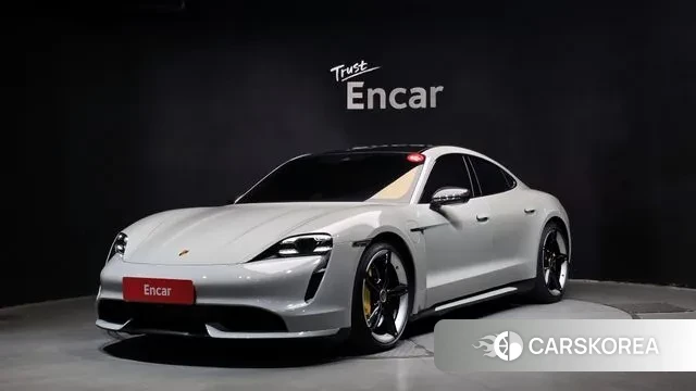 Porsche Taycan 2021 Серебристо-серый из Кореи