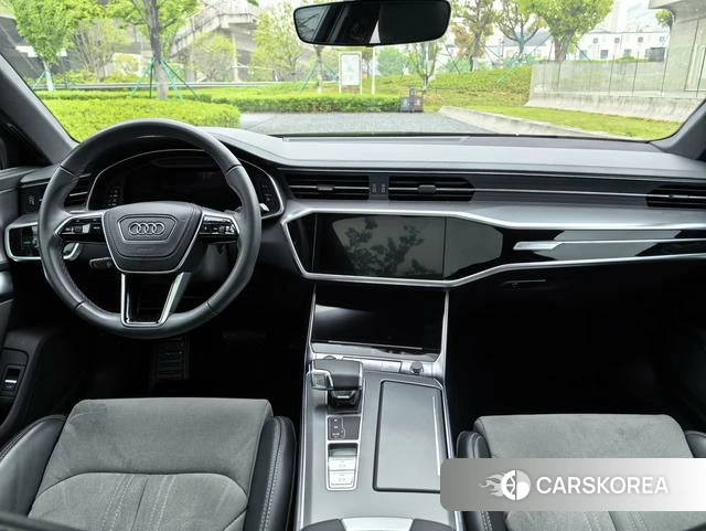 Audi A6L 2024 Черный из Китая