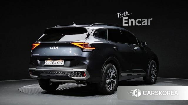 Kia Sportage 5th Generation Hybrid 2023 Серый из Кореи