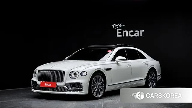 Bentley Flying Spur 3rd Generation 2022 Белый из Кореи