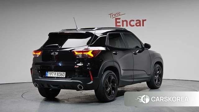 Chevrolet (GM Daewoo) Trailblazer 2021 Черный из Кореи