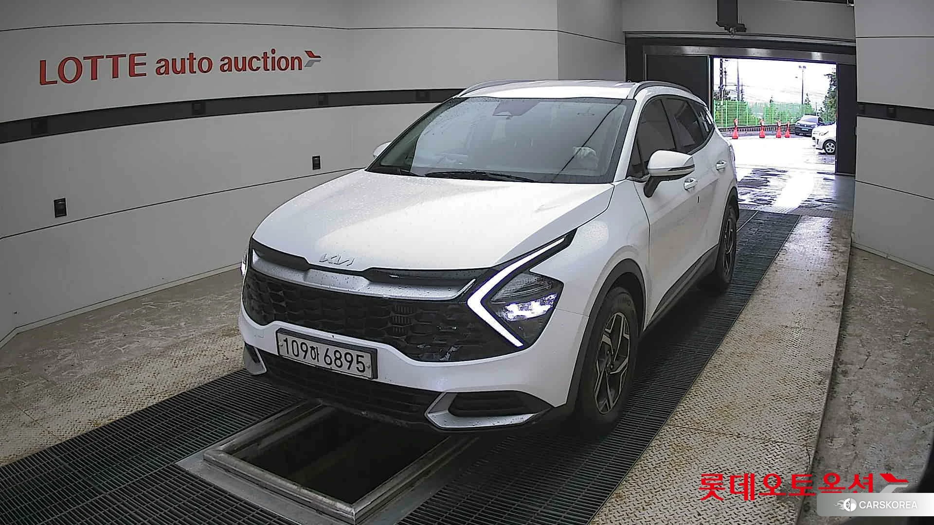 Kia Sportage 2022 Белый из Кореи