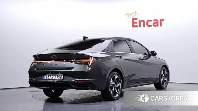 Hyundai Avante (CN7) 2023 Серый из Кореи