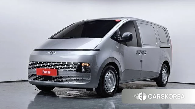 Hyundai Staria 2023 Серебристо-серый из Кореи