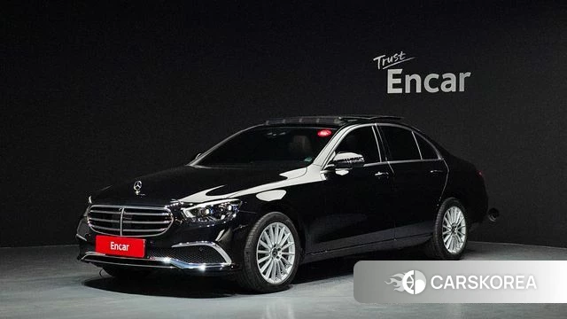Mercedes-Benz E-Class W213 2023 Черный из Кореи
