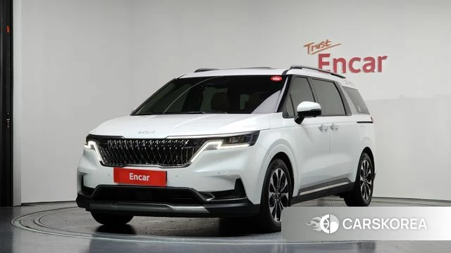 Kia Carnival 4th generation 2023 Белый из Кореи