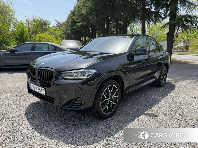 BMW X4 (G02) 2023 Черный из Кореи