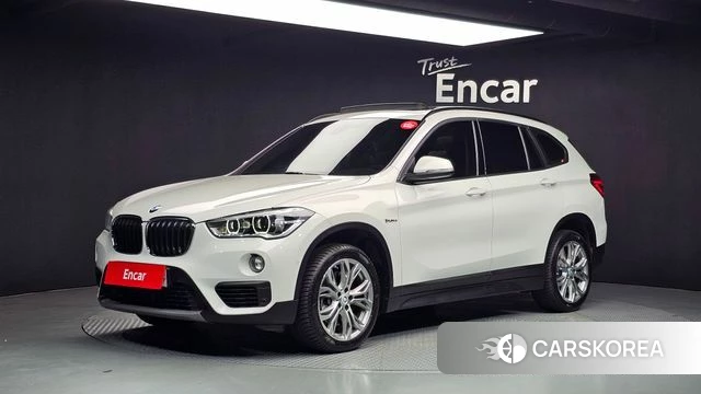 BMW X1 (F48) 2018 Белый из Кореи