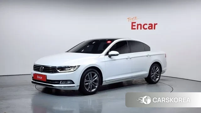 Volkswagen Passat GT (B8) 2018 Белый из Кореи