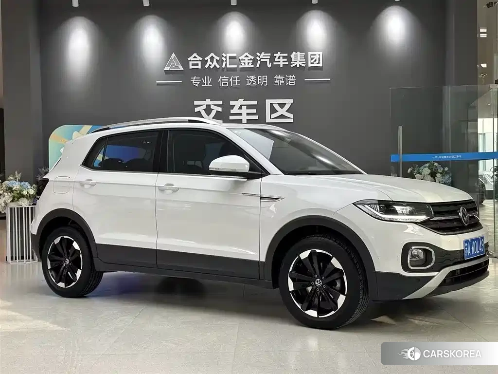 Volkswagen Tacqua 2024 Белый из Китая