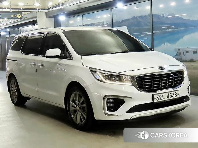Kia The New Carnival 2018 Белый из Кореи
