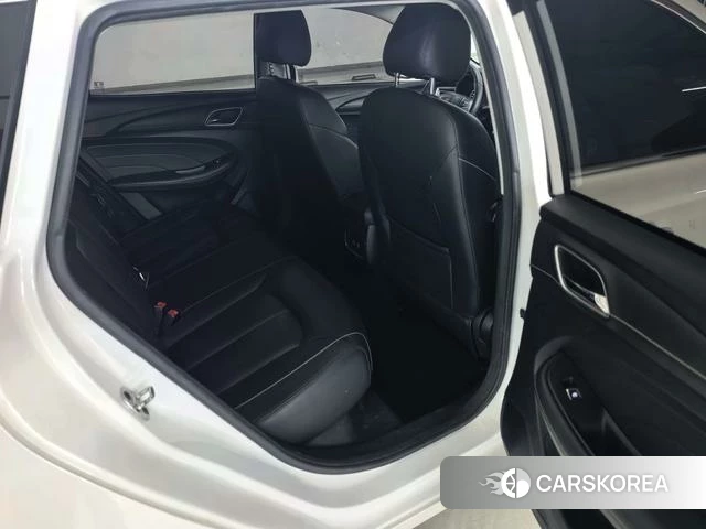 Roewe Ei5 2020 Белый из Китая
